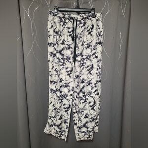 PINK Victoria's Secret Monochrome Tie-Dye Pants